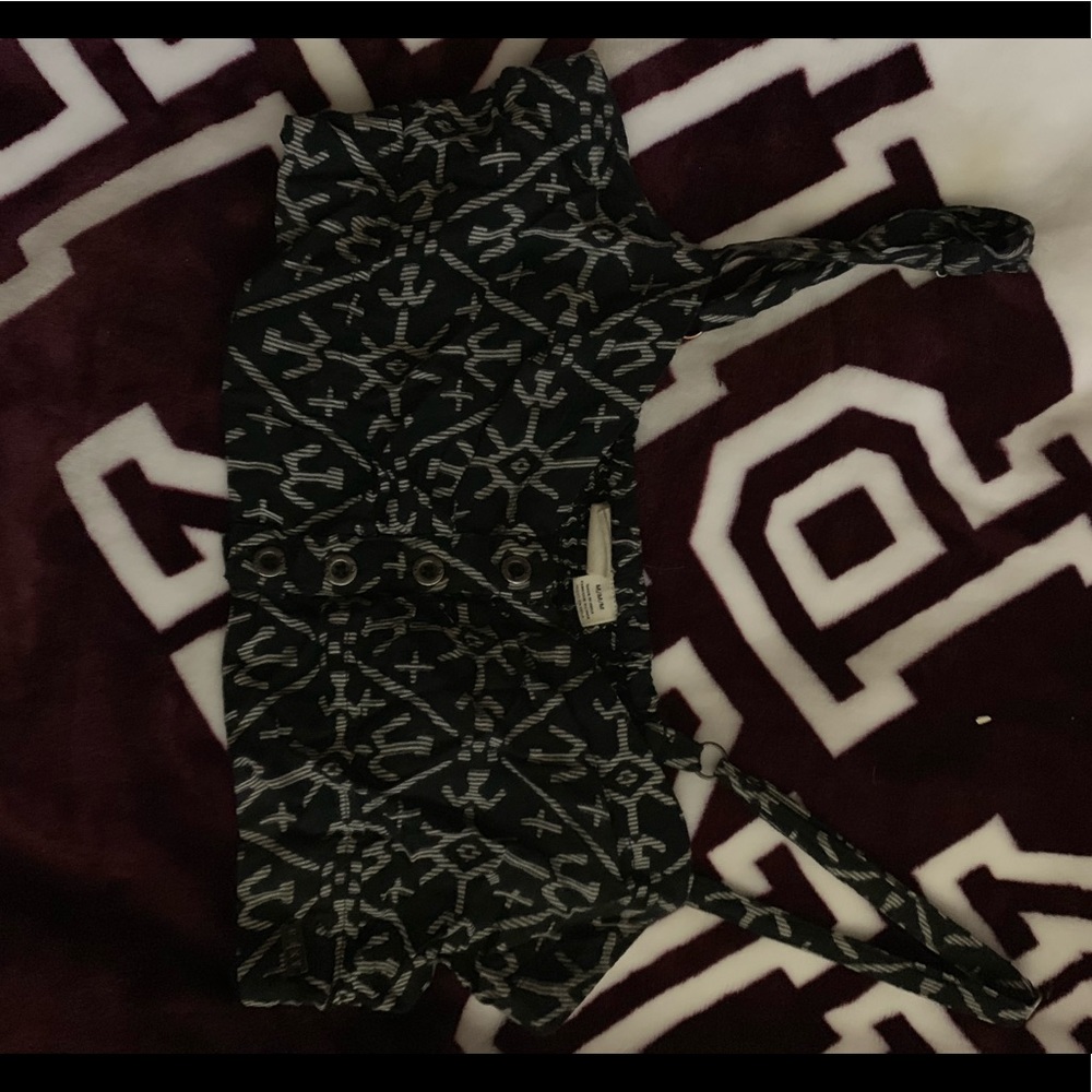 Roxy crop top size M